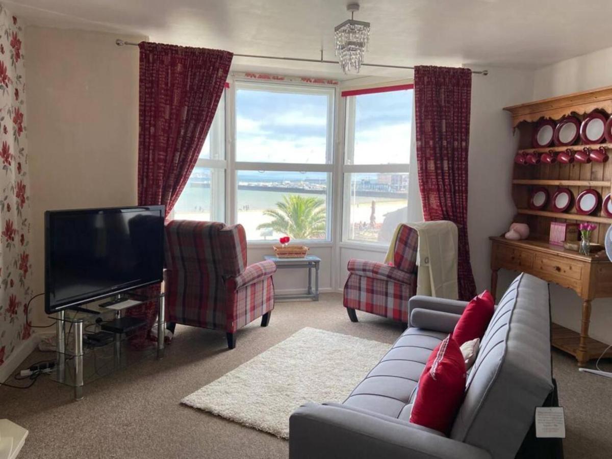 Stunning Sea Views From Apartment In Weymouth Buitenkant foto