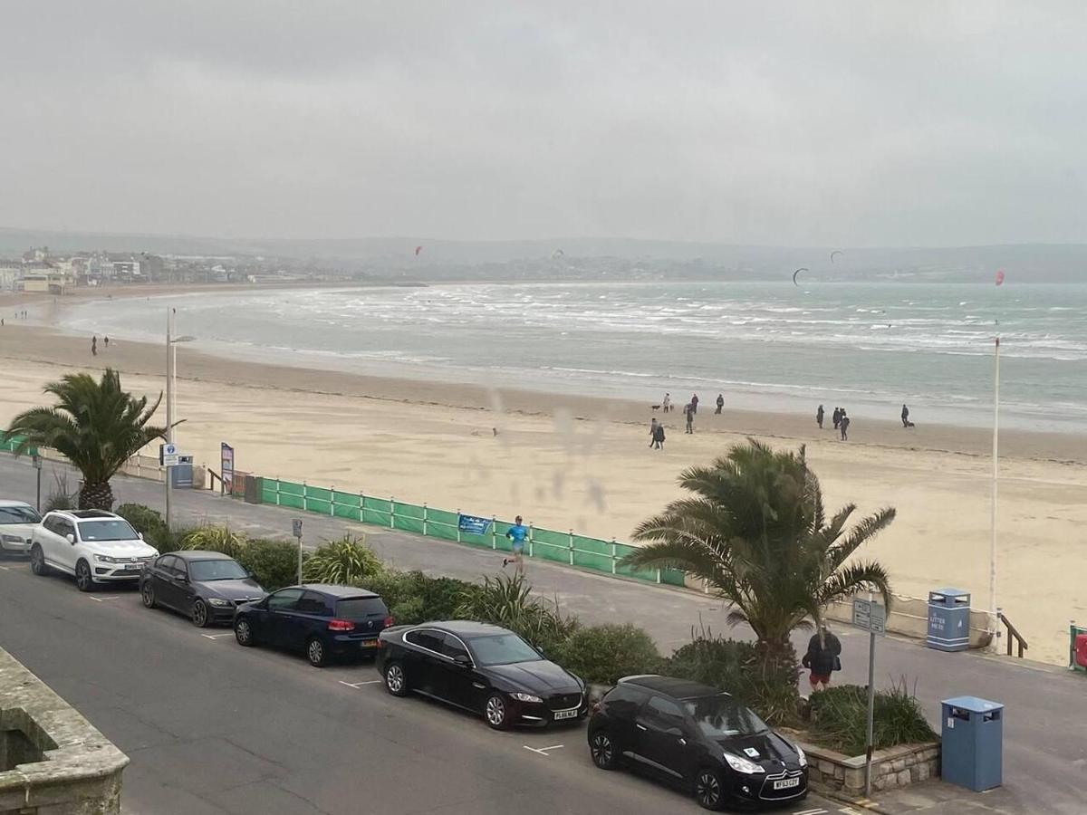 Stunning Sea Views From Apartment In Weymouth Buitenkant foto